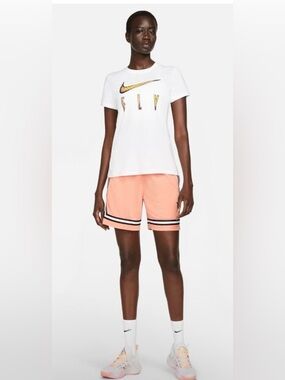 Nike Women's Fly Crossover Basketball Shorts Size Medium in Light Madder Root